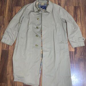 Burberry London Men's Single Trench Coat w/Liner Made in England size L